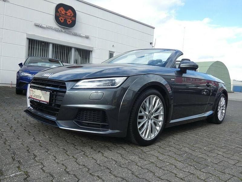 Daytonagrau Gebraucht 2017 Audi TT S-Line Cabrio | 25.490 € (Teuer) - Bild 1/4