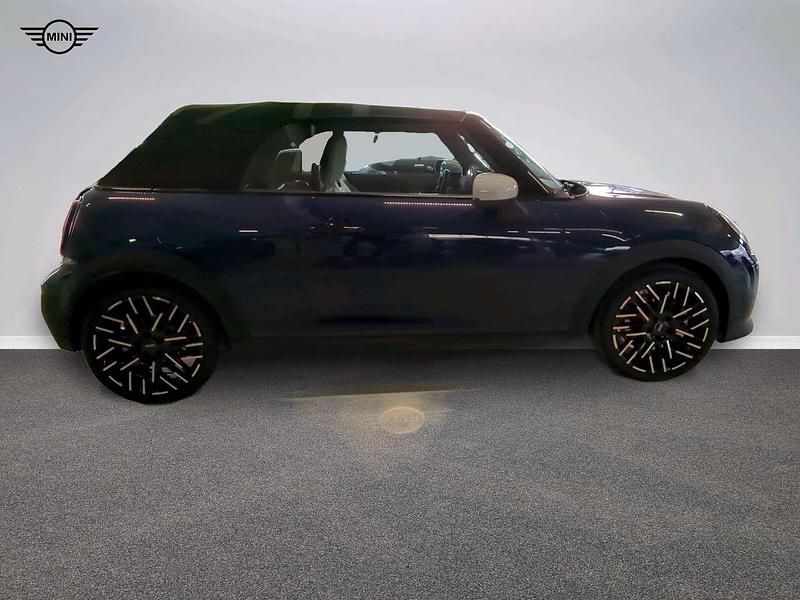 Gebraucht Mini Cooper S Cabriolet Favoured 204 PS (150 kW) 2024 Blau Cabrio
