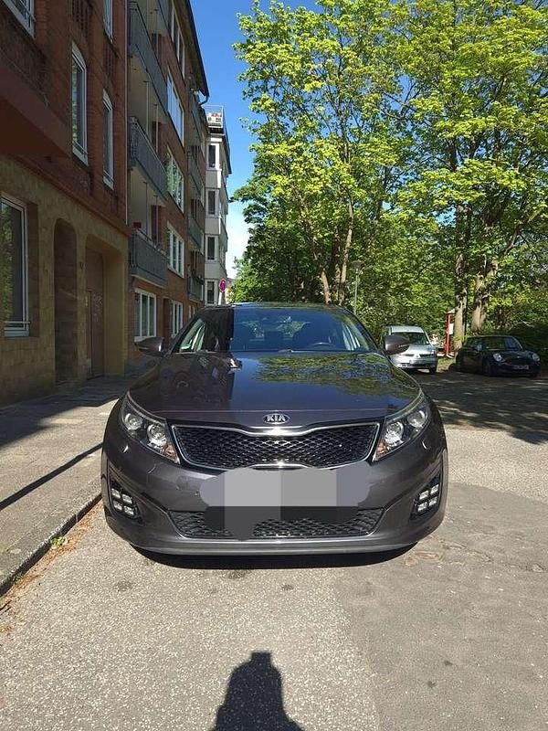 Schwarz Gebraucht 2015 Kia Optima Spirit Limousine | 13.000 € (Fairer Preis) - Bild 1/4
