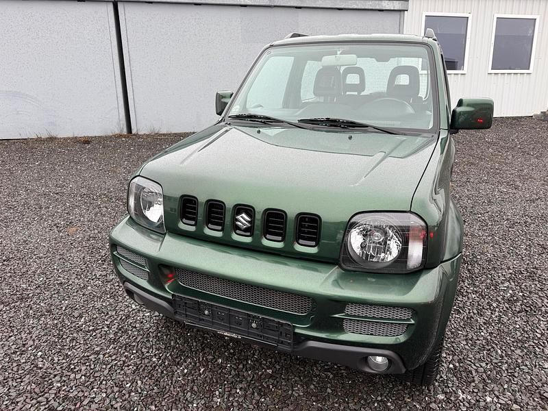 Gebraucht Suzuki Jimny 86 PS (63 kW) 2010 Grün SUV