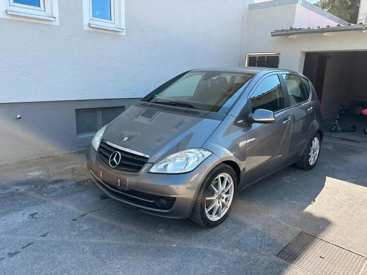Gebraucht Mercedes A160 95 PS (69 kW) 2009 Kleinwagen