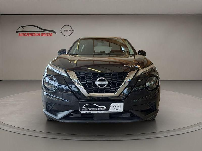 Gebraucht Nissan Juke Acenta 114 PS (83 kW) 2024 Schwarz SUV