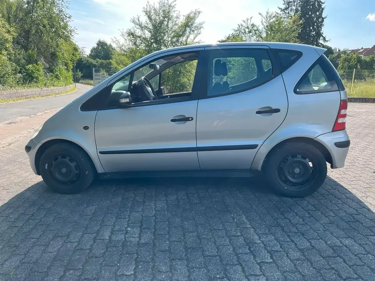 Gebraucht Mercedes A140 84 PS (61 kW) 2003 Silber Kleinwagen