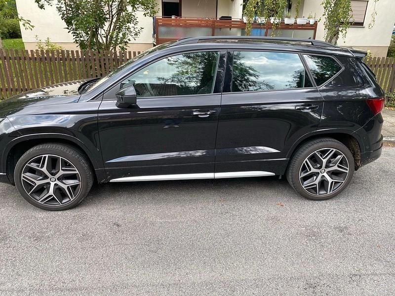 Second-hand Seat Ateca 150 CP (110 kW) 2019 Negru SUV