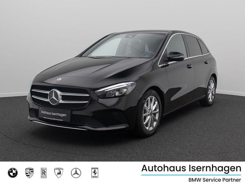 Schwarz Gebraucht 2020 Mercedes B180 Van / Kleinbus | 19.499 € (Guter Preis) - Bild 1/4