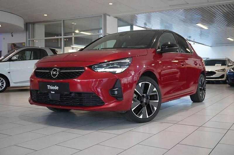 Gebraucht Opel Corsa-e Sport 100 kW (136 PS) 2023 Rot Kleinwagen