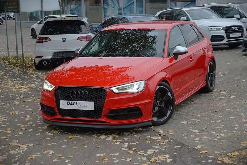 Misanorot Gebraucht 2014 Audi S3 Sportback Kombi | 19.490 € (Superpreis) - Bild 1/4