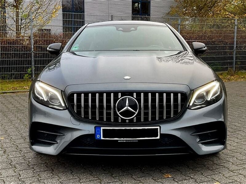 Grau Gebraucht 2019 Mercedes E53 AMG AMG Coupé | 59.900 € (Teuer) - Bild 1/4