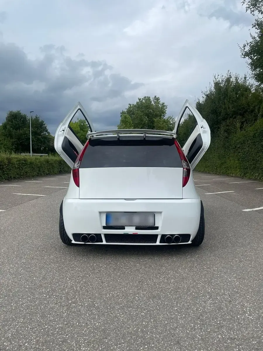 Gebraucht Fiat Punto 131 PS (96 kW) 2002 Weiß Kleinwagen