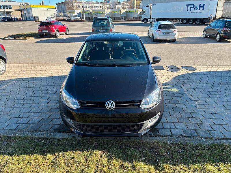 Gebraucht VW Polo 70 PS (51 kW) 2014 Schwarz Kleinwagen