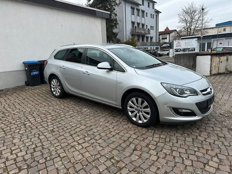 Gebraucht Opel Astra 110 PS (80 kW) 2016 Silber Kombi
