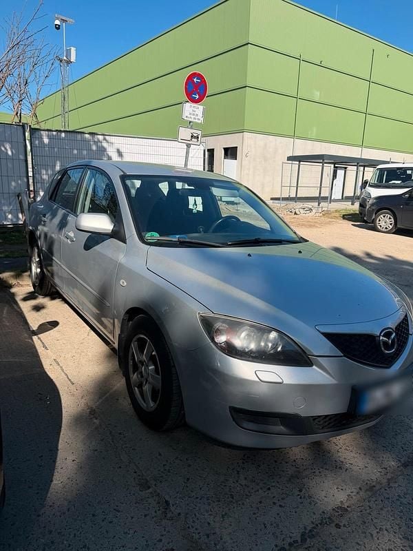 Usado Mazda 3 105 HP (77 kW) 2007 Cinzento Citadino