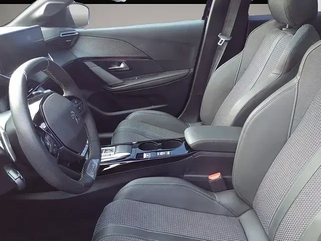 Gebraucht Peugeot 208 GT 131 PS (96 kW) 2023 Schwarz Kleinwagen