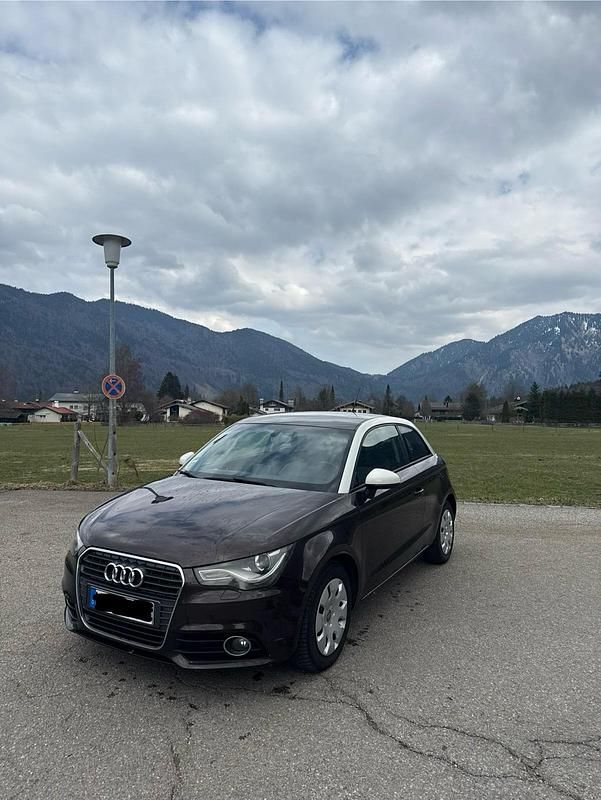 Gebraucht Audi A1 122 PS (89 kW) 2011 Braun Kleinwagen