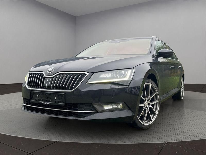 Schwarz Gebraucht 2018 Skoda Superb Ambiente Kombi | 18.499 € (Guter Preis) - Bild 1/4
