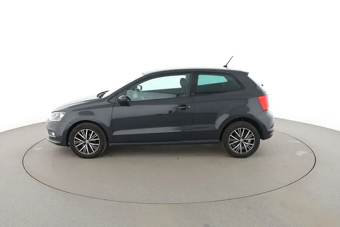 Gebraucht VW Polo Allstar 95 PS (69 kW) 2017 Grau Limousine