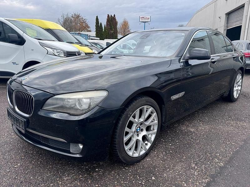 Gebraucht BMW 740 Performance 306 PS (225 kW) 2012 Schwarz Limousine