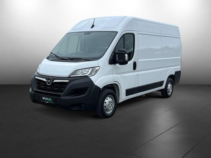 Weiã Gebraucht 2023 Opel Movano Edition Van | 24.490 € (Fairer Preis) - Bild 1/4