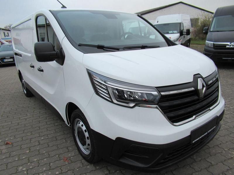 Weiß Gebraucht 2022 Renault Trafic Van | 17.800 € (Superpreis) - Bild 1/4