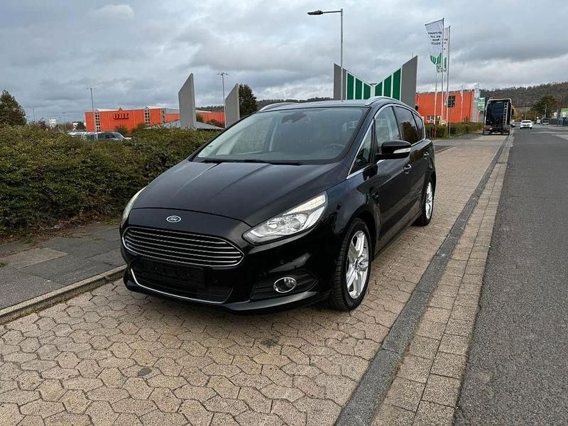 Gebraucht Ford S-MAX Titanium 209 PS (153 kW) 2015 Schwarz Van / Kleinbus
