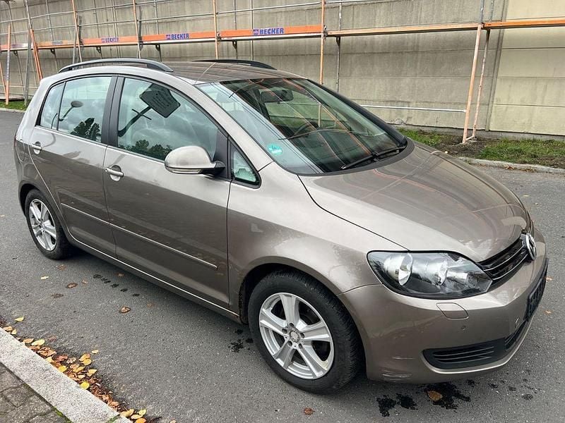 Braun Gebraucht 2009 VW Golf Plus Comfortline Van / Kleinbus | 2.800 € (Guter Preis) - Bild 1/4