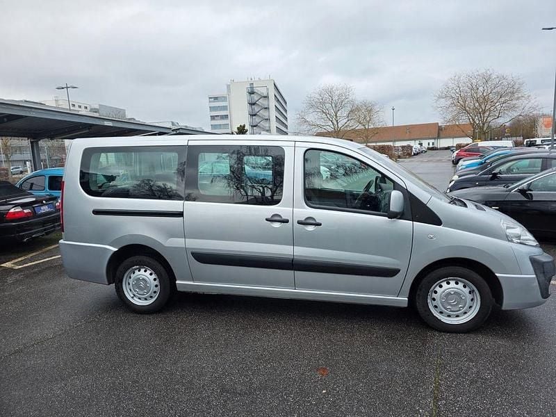 Gebraucht Citroën Jumpy Tendance 163 PS (119 kW) 2015 Grau Van / Kleinbus