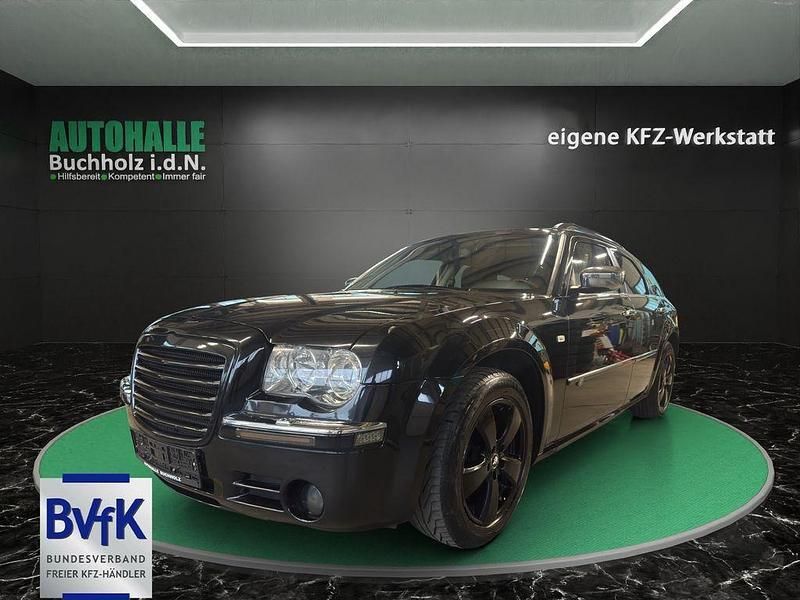 Brilliant black crystal pearl Gebraucht 2007 Chrysler 300C Touring Kombi | 4.440 € (Etwas zu teuer) - Bild 1/3