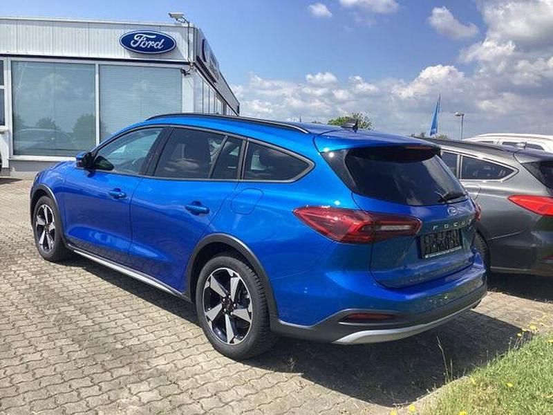 Gebraucht Ford Focus Active 116 PS (85 kW) 2024 Blau Limousine