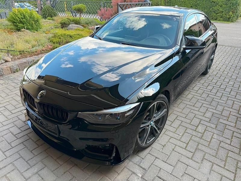 Schwarz Gebraucht 2019 BMW 440 M Sport Coupé | 21.000 € - Bild 1/4