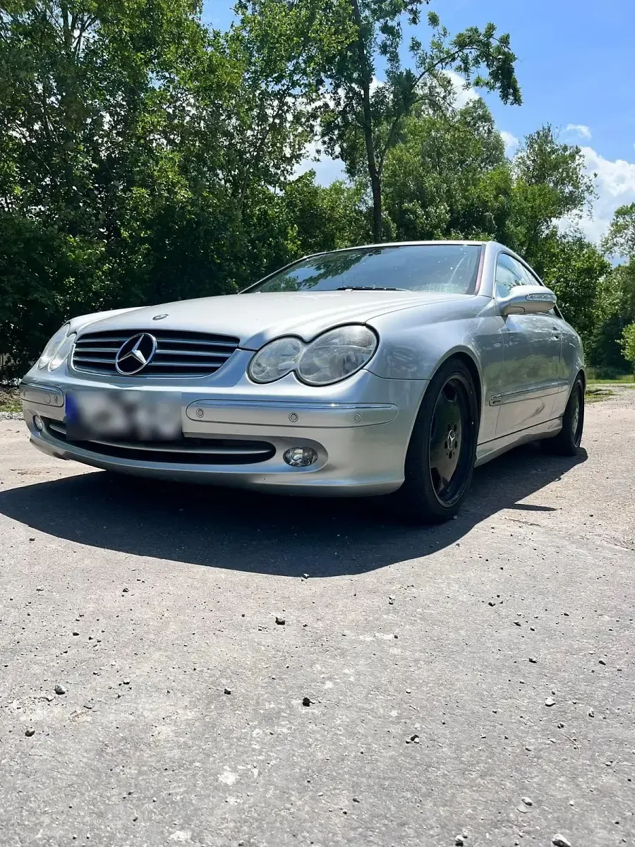 Gebraucht Mercedes CLK200 163 PS (119 kW) 2005 Silber Coupé