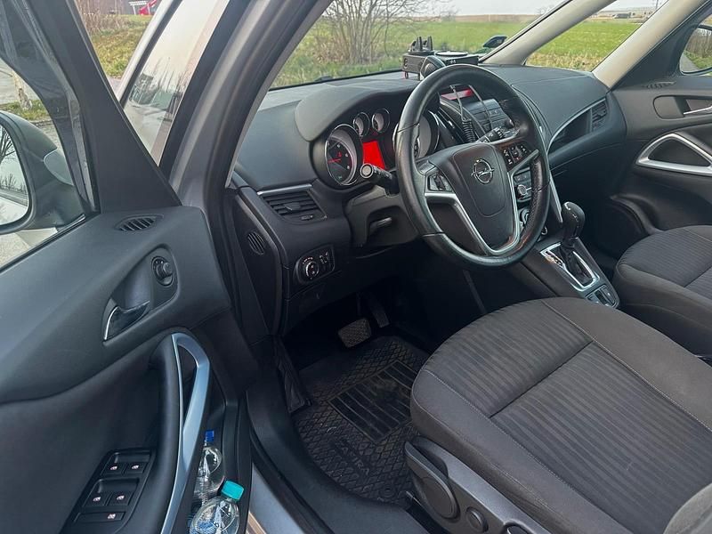 Gebraucht Opel Zafira Tourer 170 PS (125 kW) 2016 Silber Van / Kleinbus