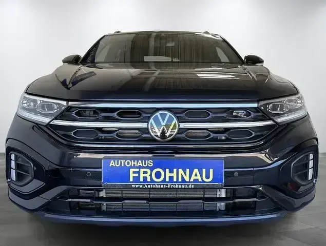 Second-hand VW T-Roc R-line 190 CP (139 kW) 2024 Negru SUV
