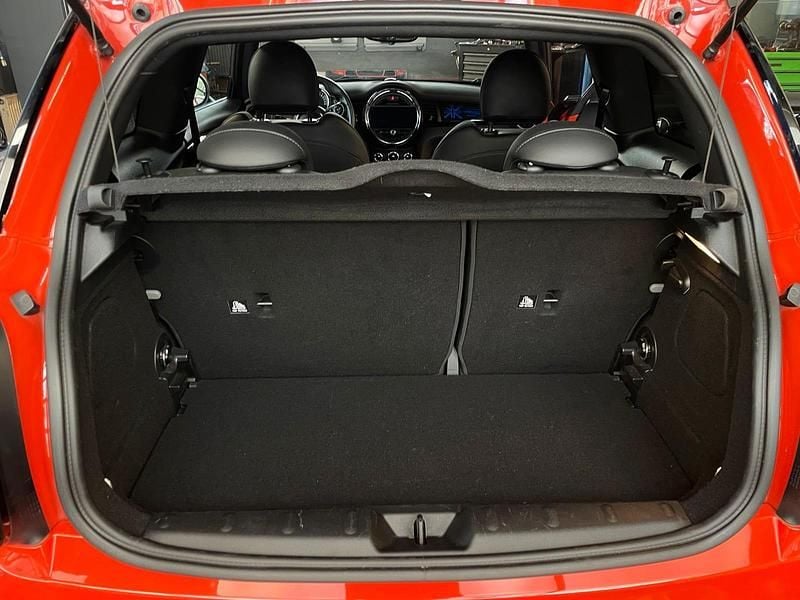 Gebraucht Mini John Cooper Works Chili 231 PS (169 kW) 2020 Orange Kleinwagen