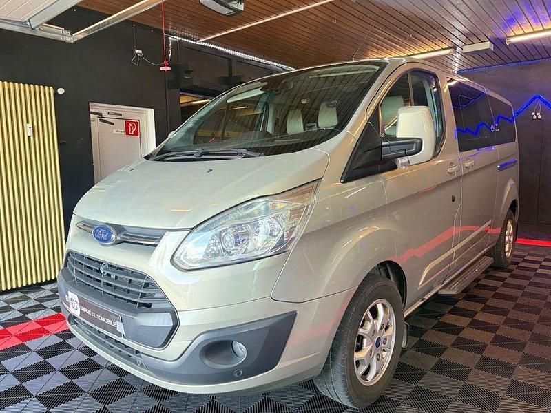 Grau Gebraucht 2014 Ford Tourneo Custom Van / Kleinbus | 10.900 € - Bild 1/4