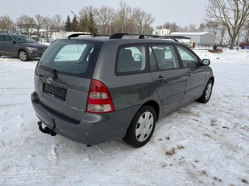 Gebraucht Toyota Corolla 110 PS (80 kW) 2003 Grau Kombi