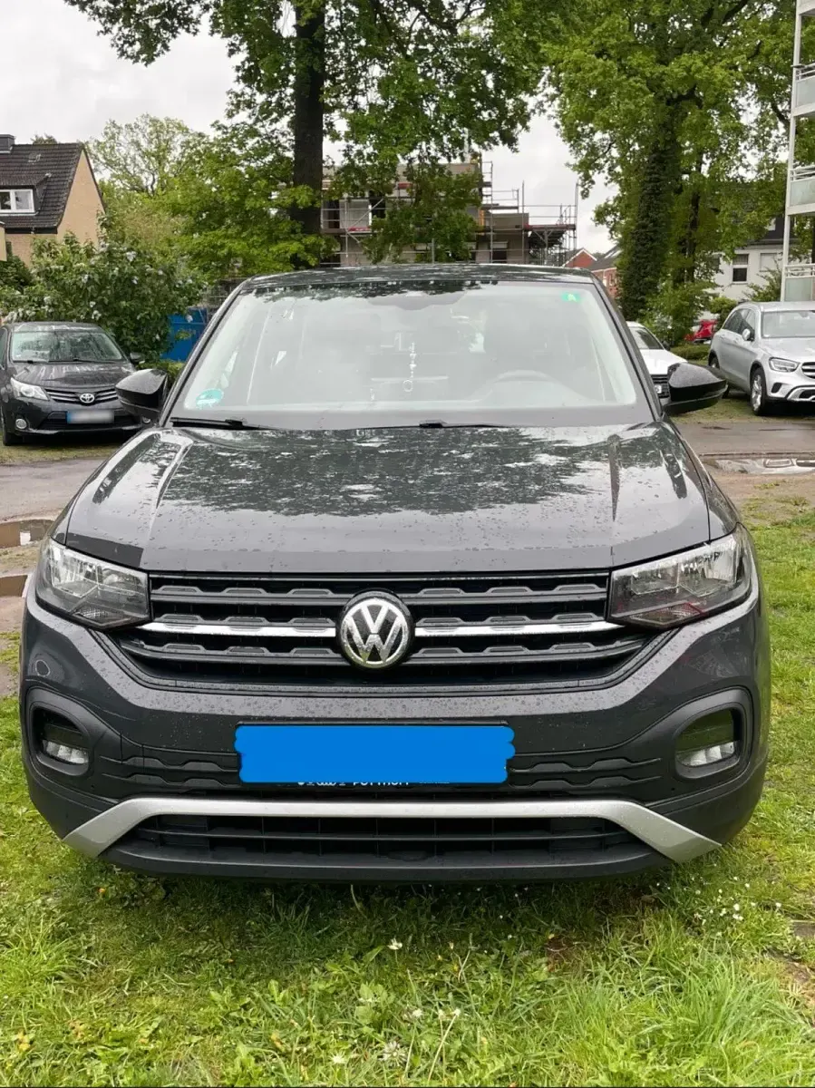Gebraucht VW T-Cross Basis 150 PS (110 kW) 2019 Grau SUV