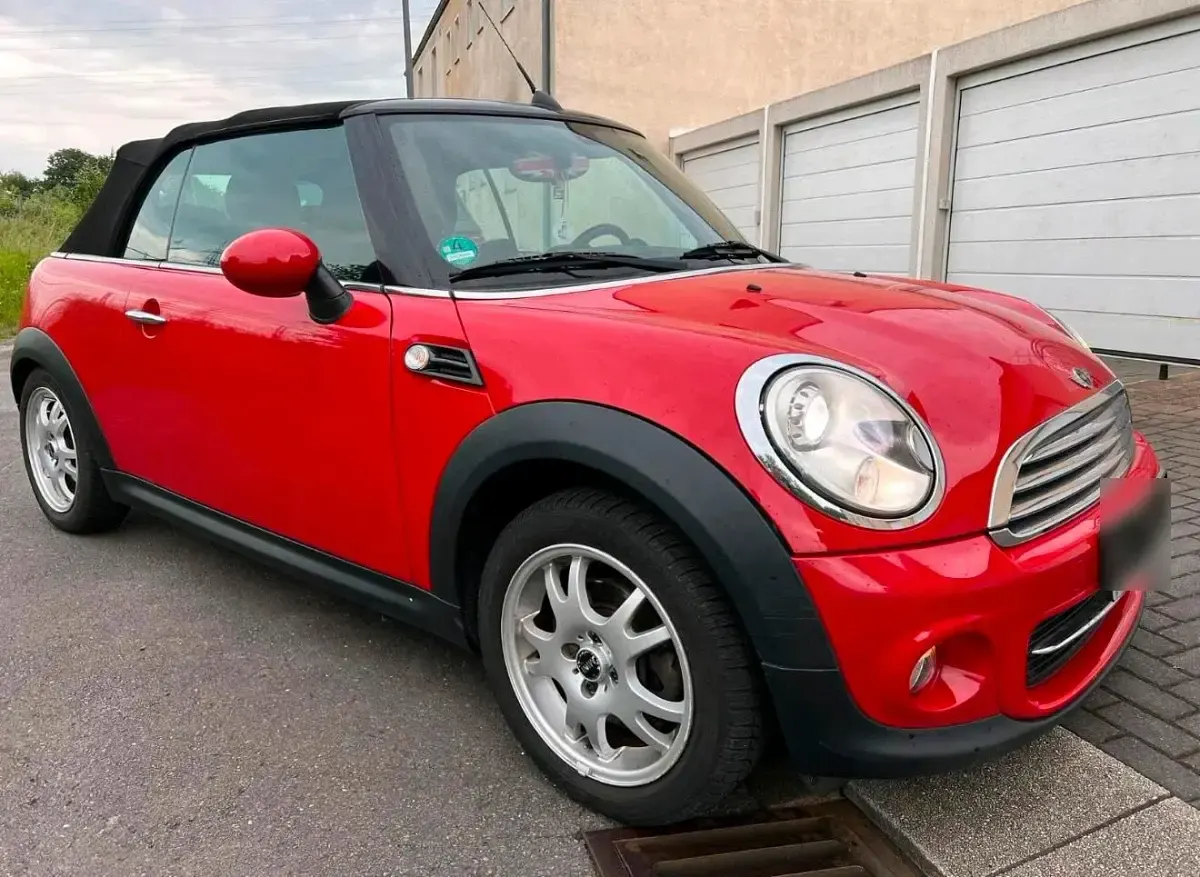 Gebraucht Mini Cooper Cabriolet 122 PS (89 kW) 2012 Rot Cabrio