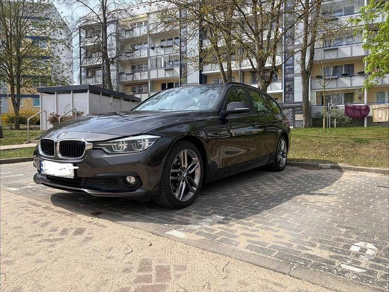 Second-hand BMW 320 190 CP (139 kW) 2016 Maro Berlinǎ