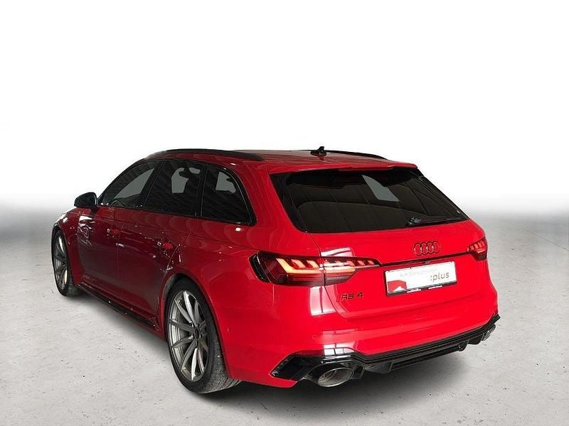 Gebraucht Audi RS4 Ambiente 450 PS (330 kW) 2024 Rot Kombi