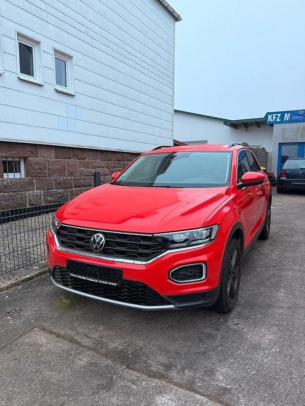 Gebraucht VW T-Roc 150 PS (110 kW) 2021 Rot SUV
