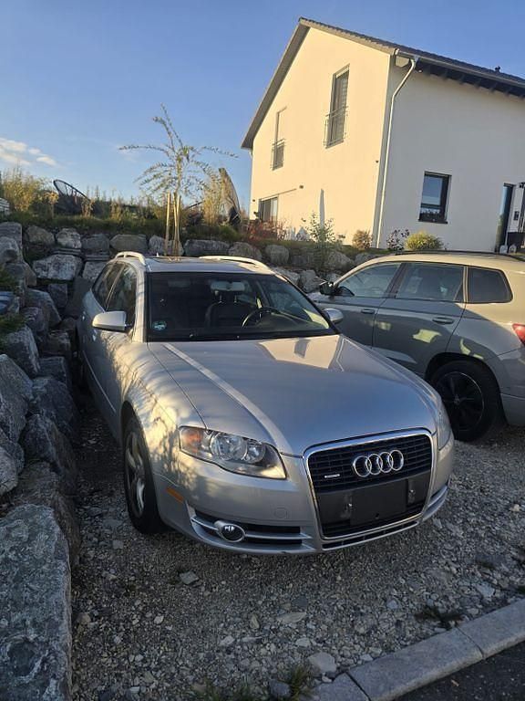 Silber Gebraucht 2007 Audi A4 Comfort Kombi | 2.850 € (Superpreis) - Bild 1/4