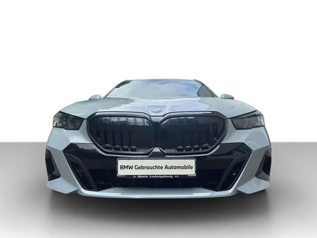 Brugt BMW 540 M Sport 286 HK (210 kW) 2025 Grå Stationcar