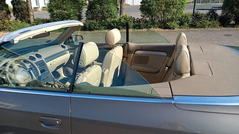 Second-hand Audi Cabriolet 163 CP (119 kW) 2007 Bej Cabrio