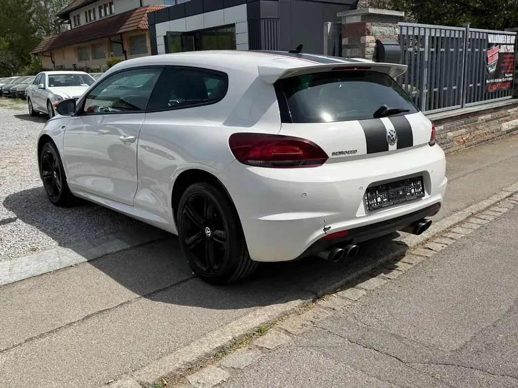 Second-hand VW Scirocco 122 CP (89 kW) 2011 Alb Coupe