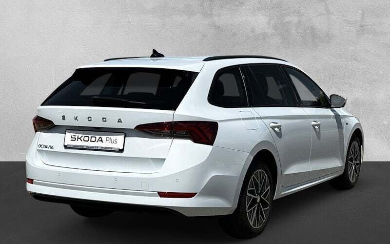 Gebraucht Skoda Octavia Clever 150 PS (110 kW) 2022 Othercolor Kombi
