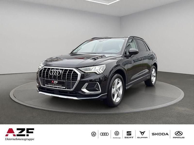Mythosschwarz metallic Neu 2025 Audi Q3 Advanced Plus SUV | 41.990 € (Fairer Preis) - Bild 1/4
