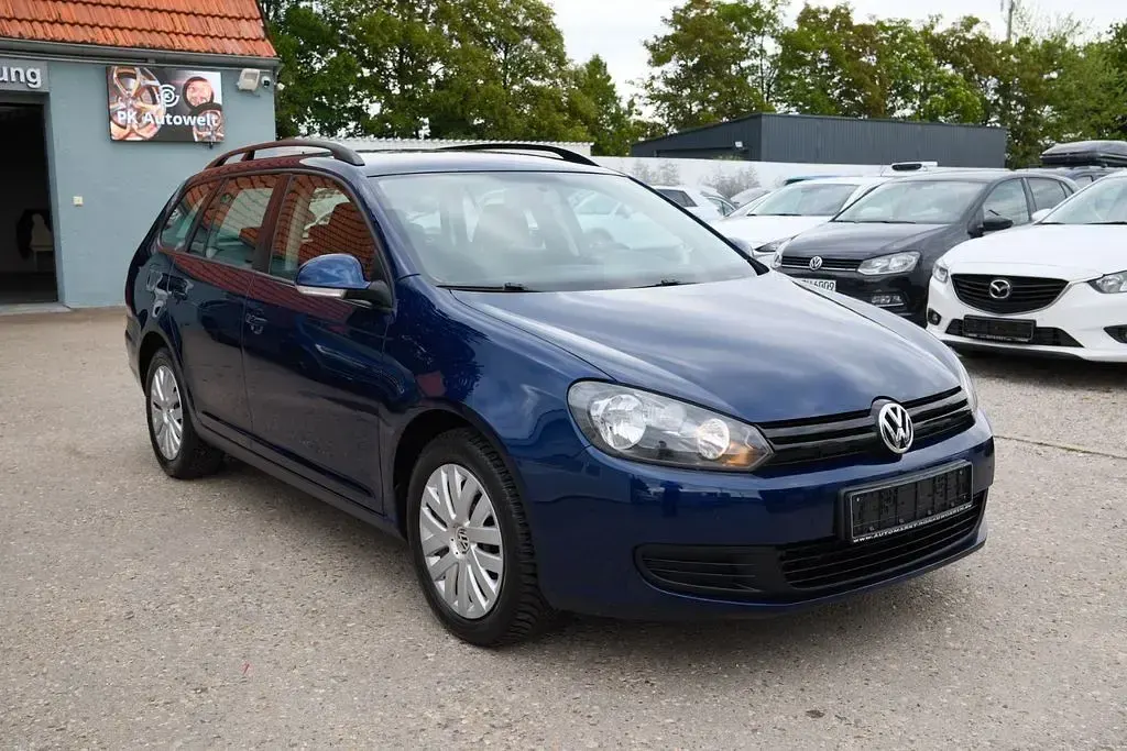 Gebraucht VW Golf VI Trendline 105 PS (77 kW) 2011 Blau Kleinwagen