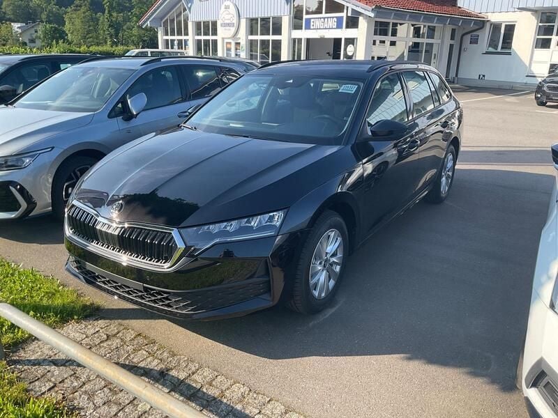 Black magic perleffekt Neu 2025 Skoda Octavia Essence Kombi | 31.445 € (Guter Preis) - Bild 1/3