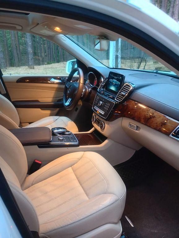 Gebraucht Mercedes GLS450 367 PS (269 kW) 2017 Weiß SUV