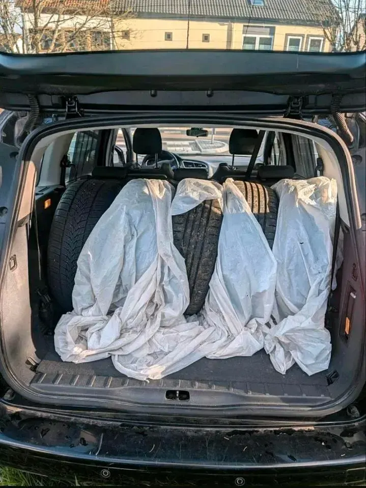 Gebraucht Peugeot 5008 Premium 120 PS (88 kW) 2010 Schwarz Van / Kleinbus